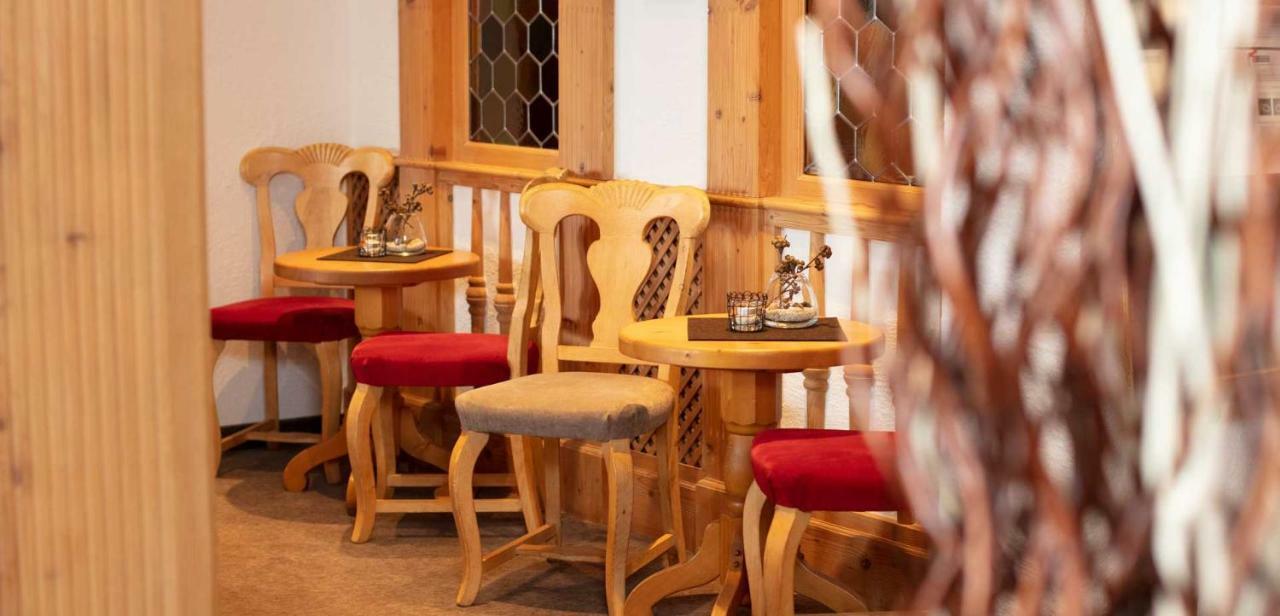 ホテル Haus Hohenfels オーバーグールグル エクステリア 写真